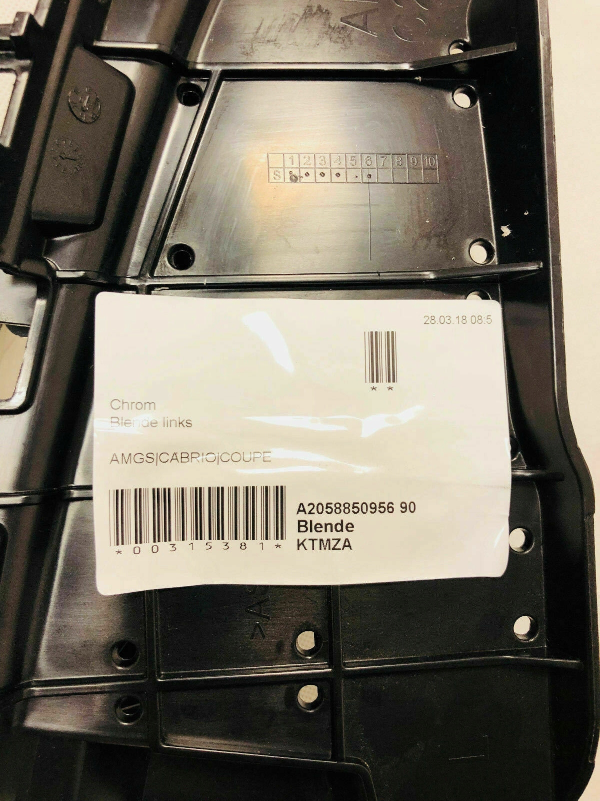 A.2058850956 Końcówki Tłumika Blendy Mercedes W205 C205 A205 Coupe Cabrio AMG oryginalne - obrazek 5