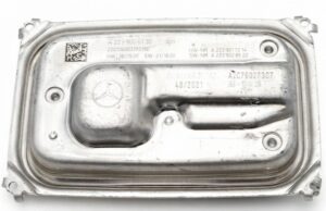 Moduł LED przetwornica lewa Mercedes A2239006130 A2239002526
